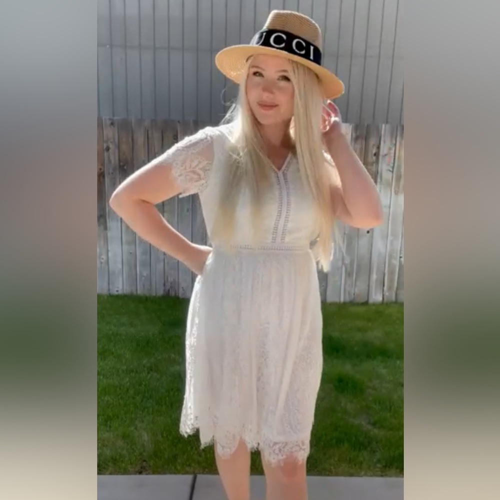 Merokeety Lace Dress